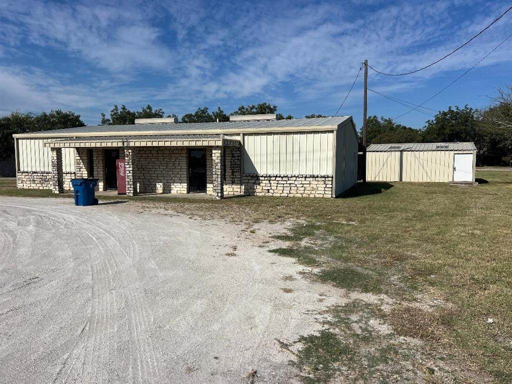 804 Bosque Street - Photo 1