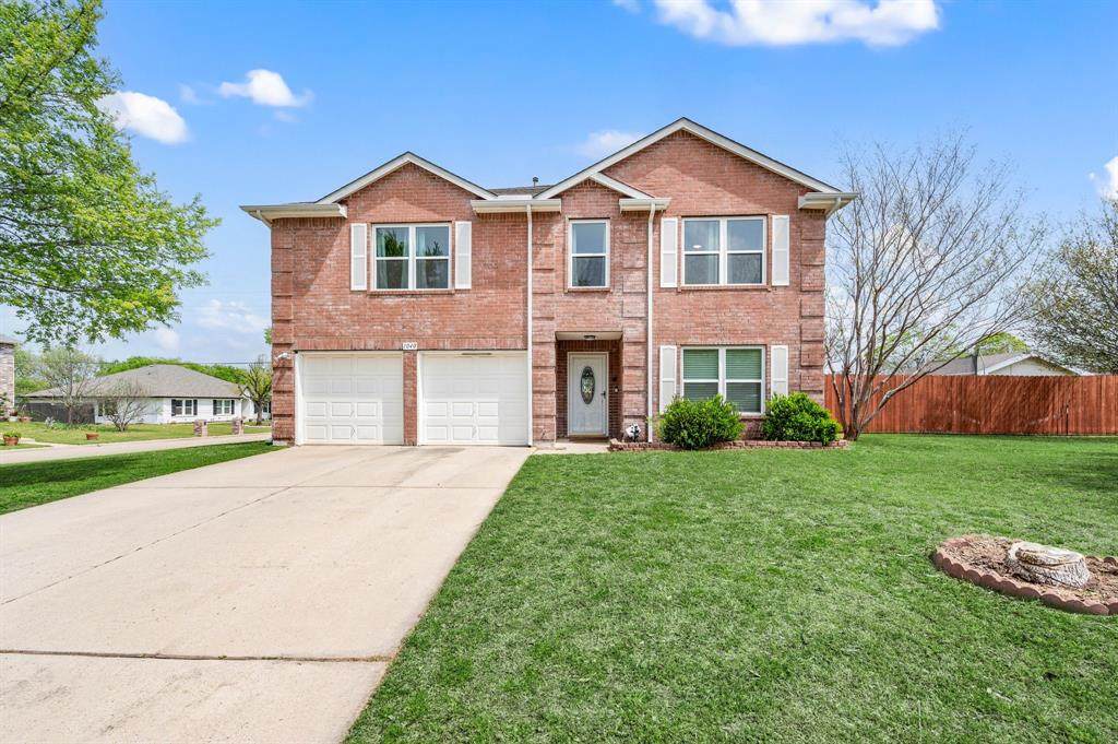 1040 Canyon Drive - Photo 1