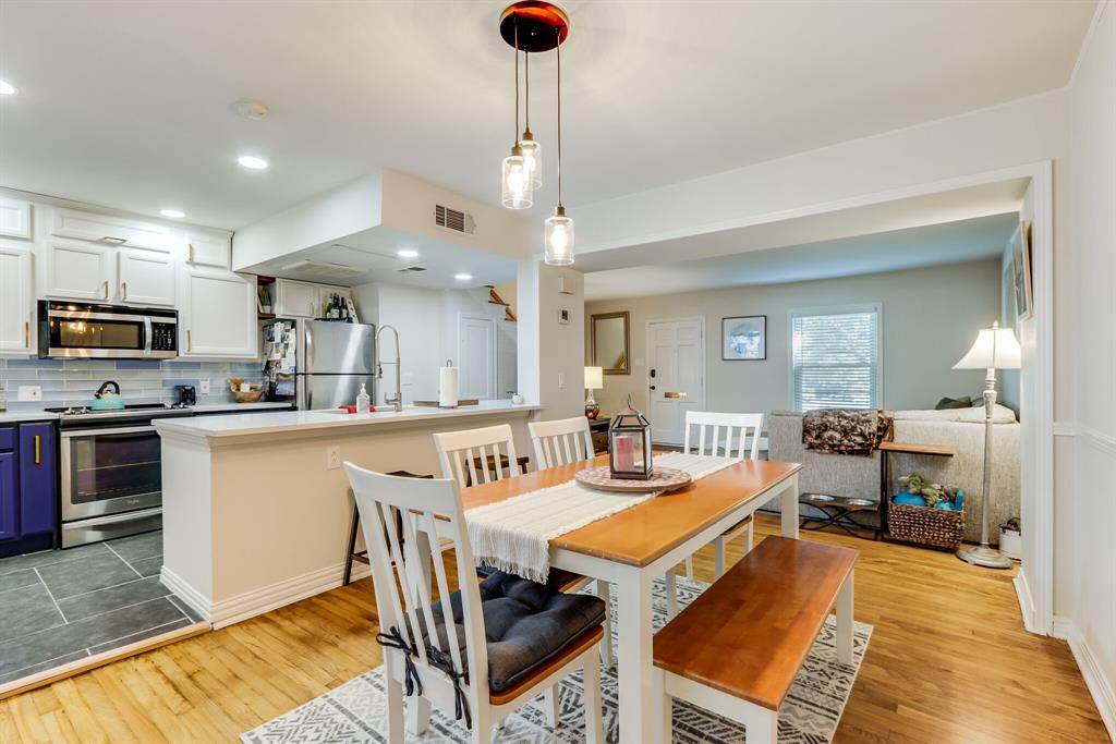 6345 Bordeaux Avenue - Photo 1