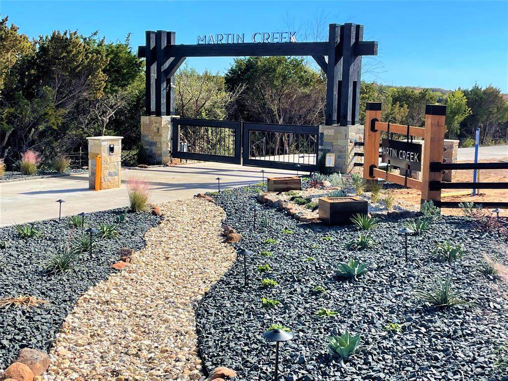 12621 Sue Lane - Photo 1