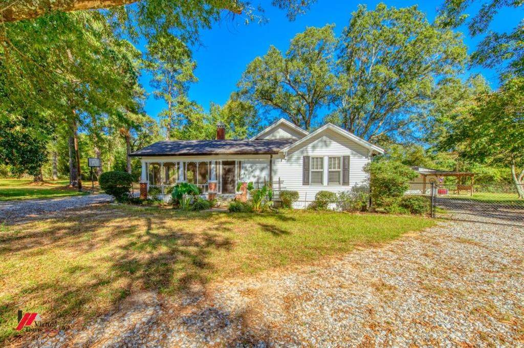 12507 Highway 159 - Photo 1