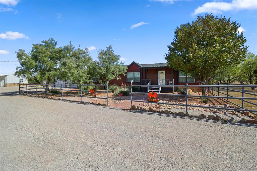 5782 Fm 2131 - Photo 1