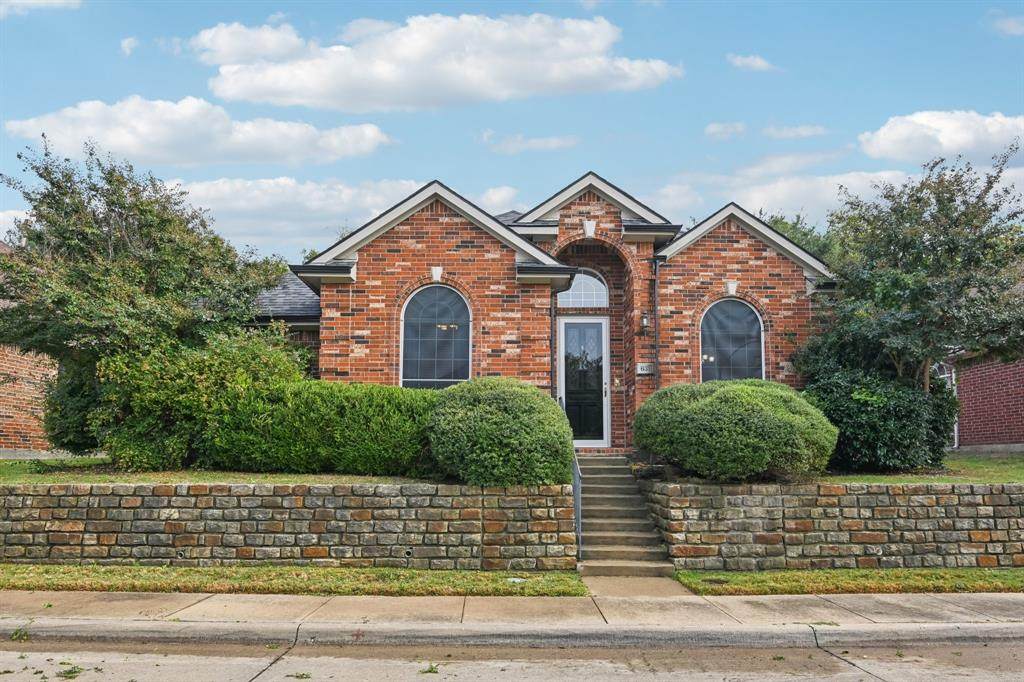 631 Harbor Cove Drive - Photo 1