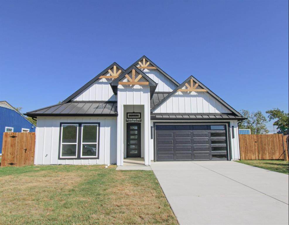 2521 Bruce Street - Photo 1