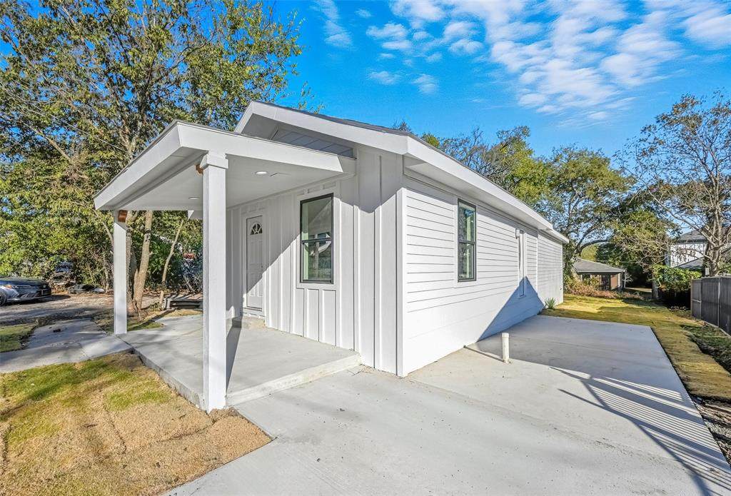 2108 Stevens Street - Photo 1