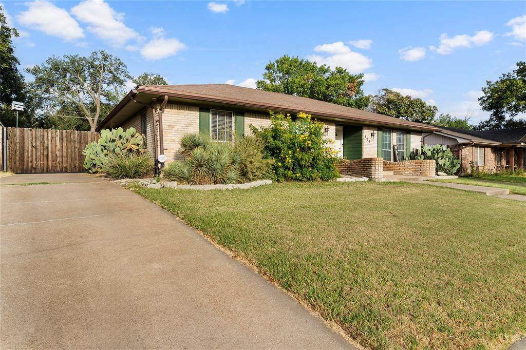 504 Richland Drive - Photo 1