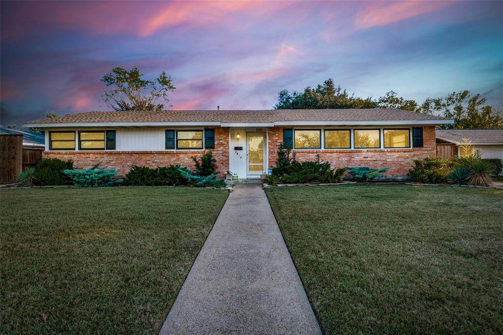 3528 Woodleigh Drive - Photo 1