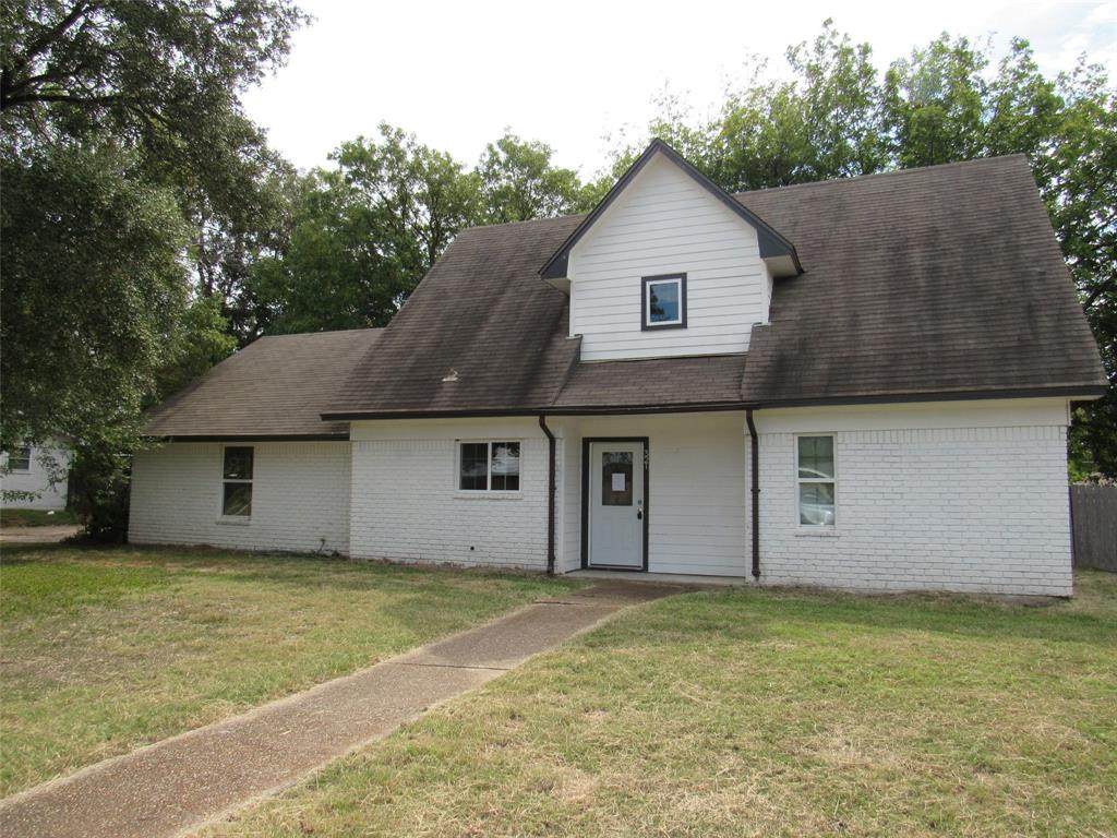 321 Crescent Drive - Photo 1