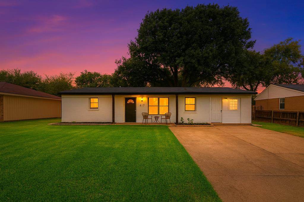 417 Birchwood Circle - Photo 1