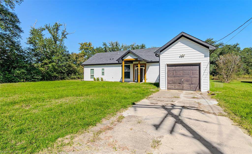 369 Pine Chase Street - Photo 1