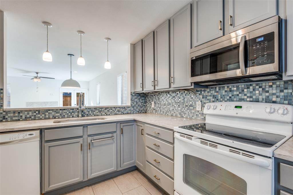 6646 Lovers Lane - Photo 1