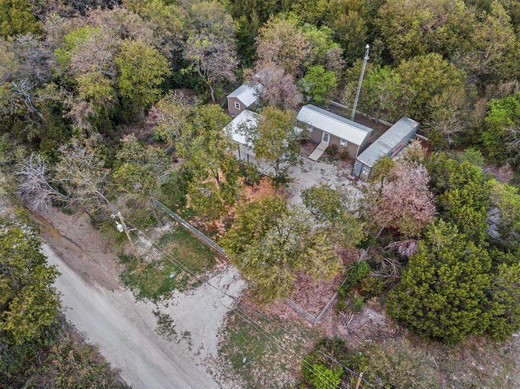 226 Waupoo Trail - Photo 1