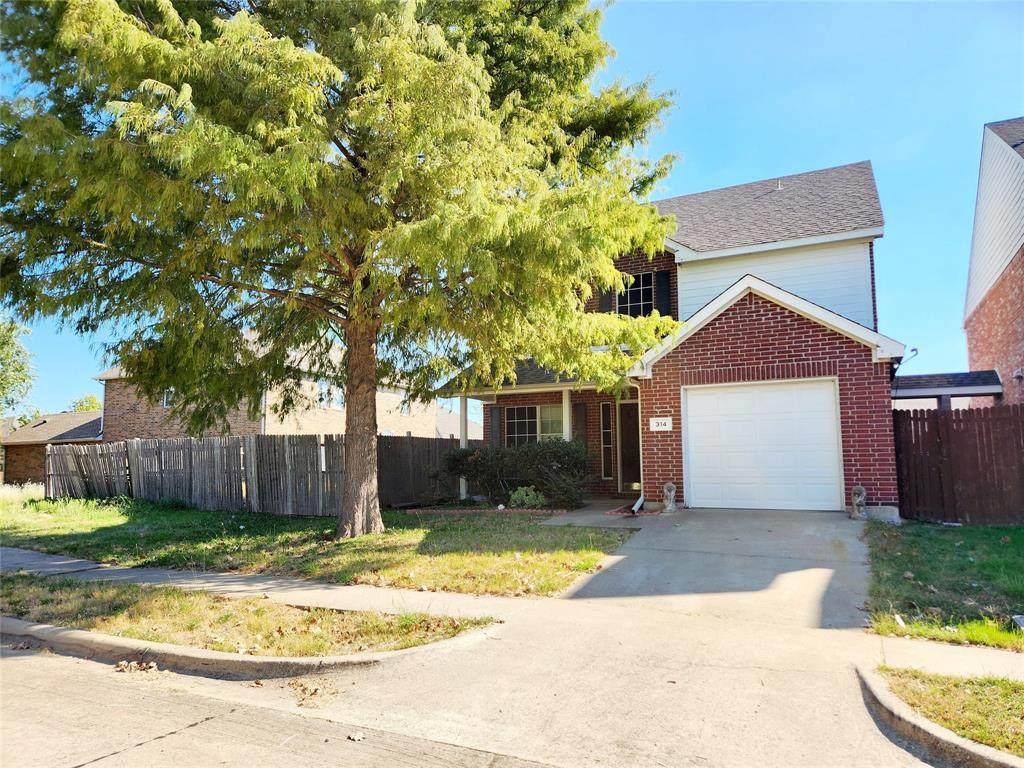 314 Stephanie Street - Photo 1