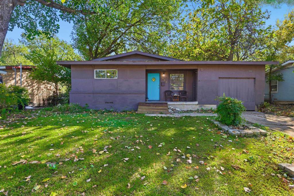 402 Linda Drive - Photo 1