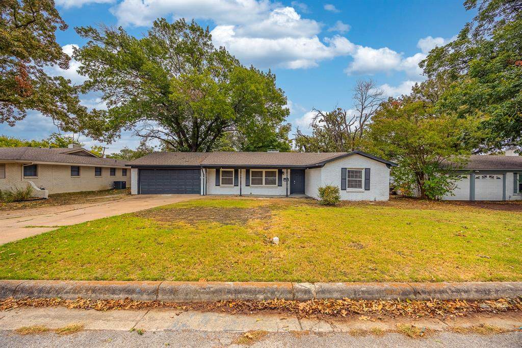 6021 Wester Avenue - Photo 1