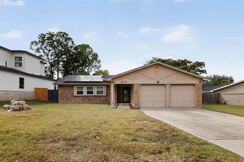 2412 Jewell Drive - Photo 1