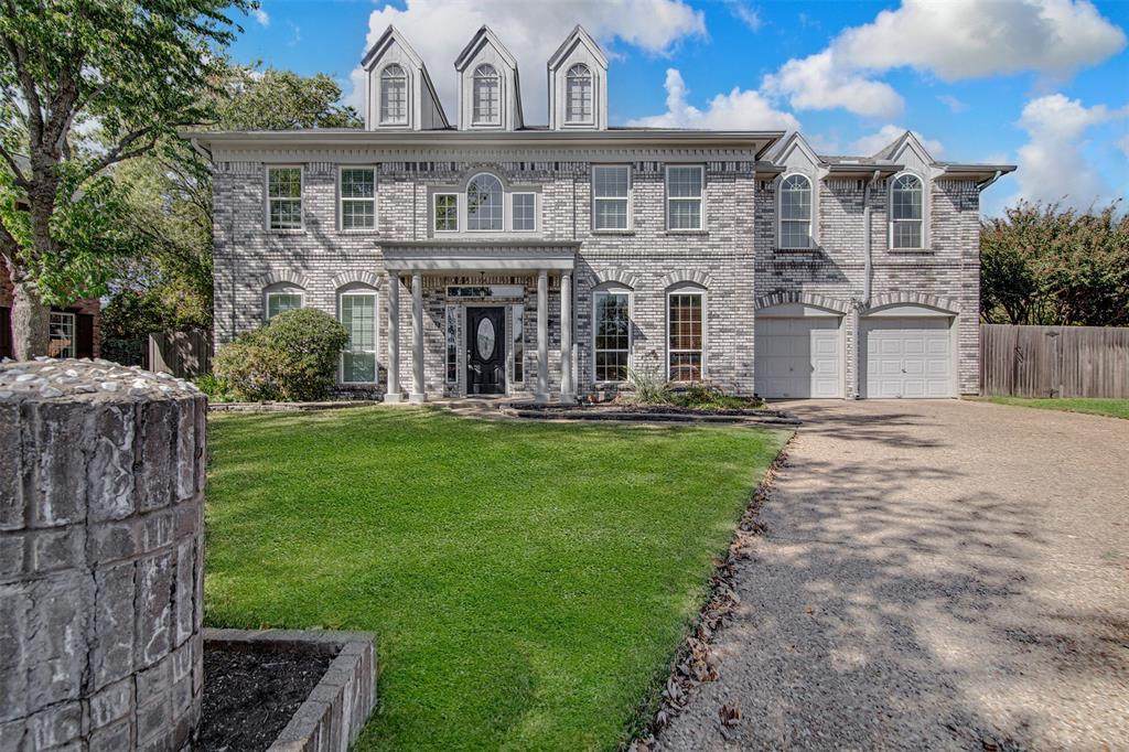 2703 Kingswood Court - Photo 1