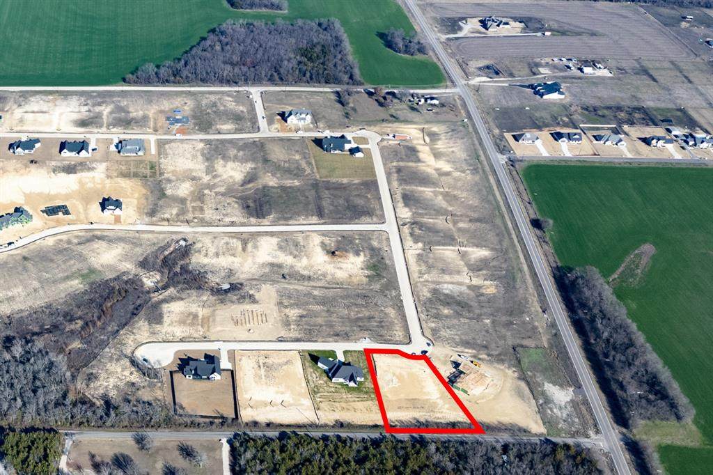 3001 Jenkins Hill - Photo 1