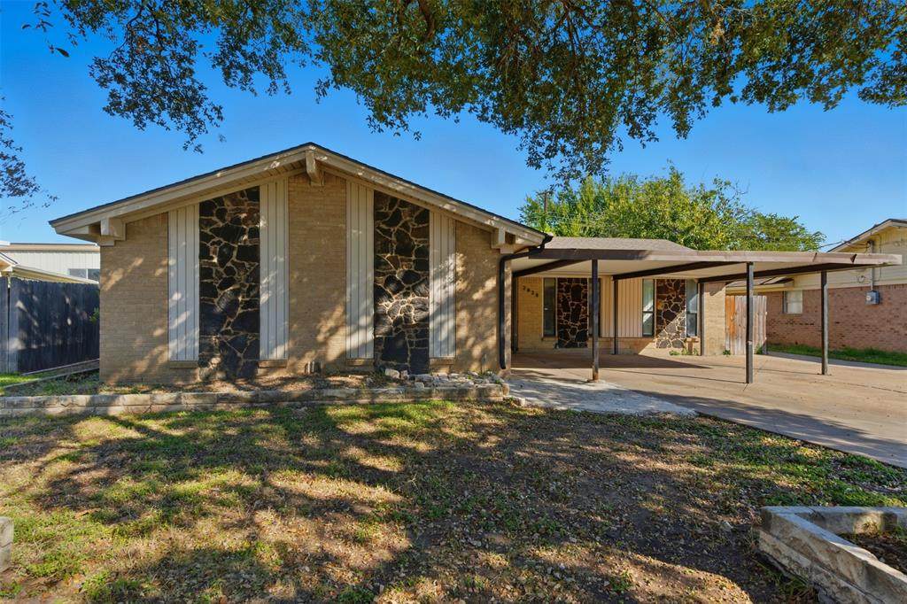 2828 Shasta Trail - Photo 1