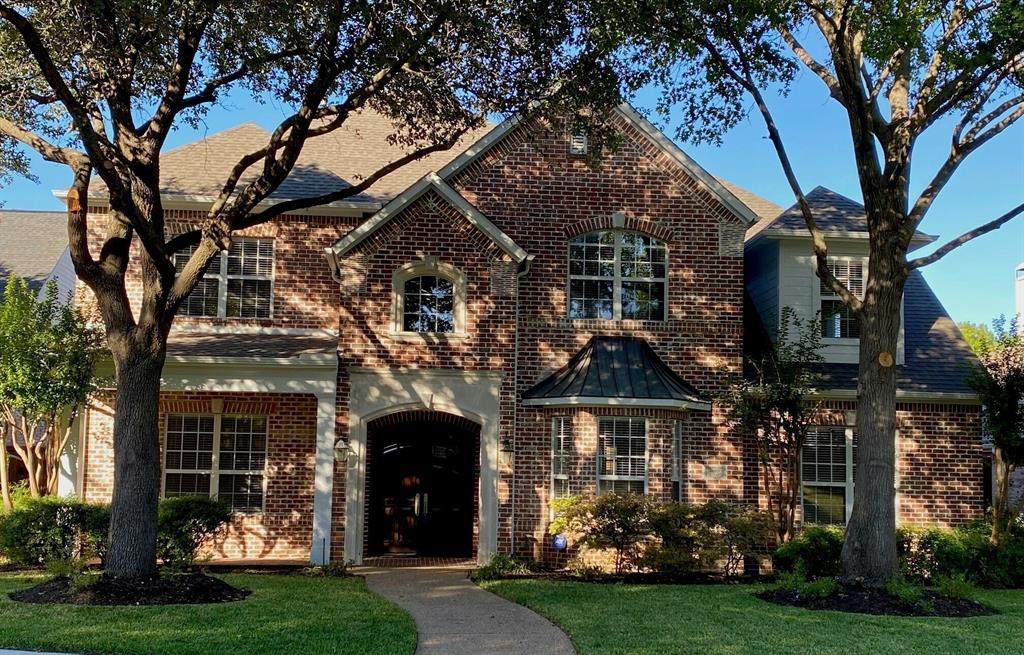 2605 Tulip Drive - Photo 1