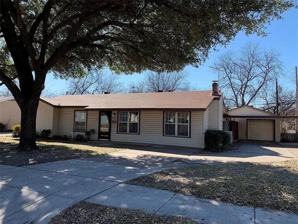 3509 Glenda Street - Photo 1