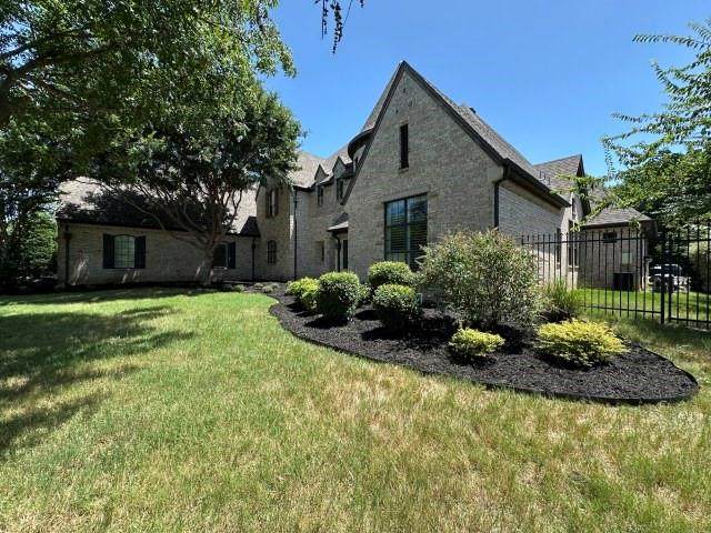 801 Glenmont Road - Photo 1