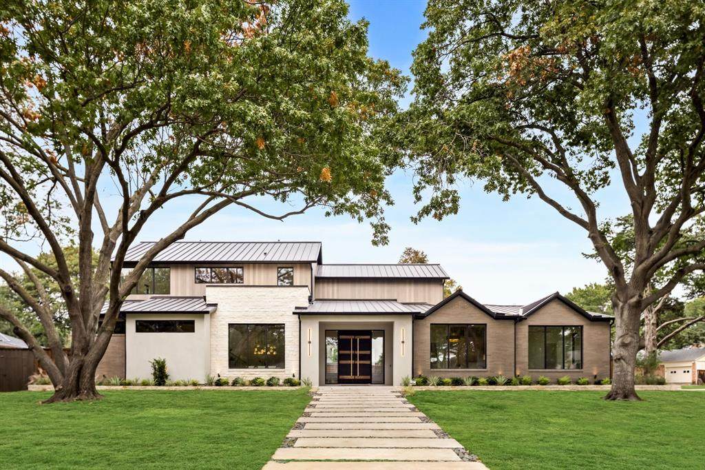 3959 Hockaday Drive - Photo 1