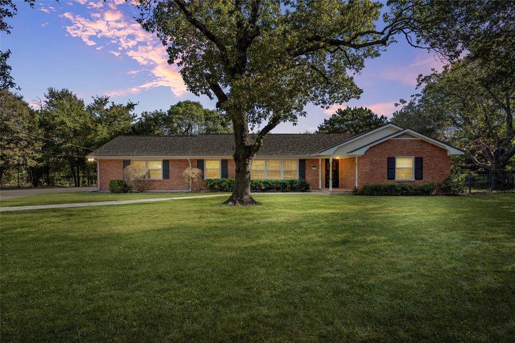 4825 Hillcrest Drive - Photo 1