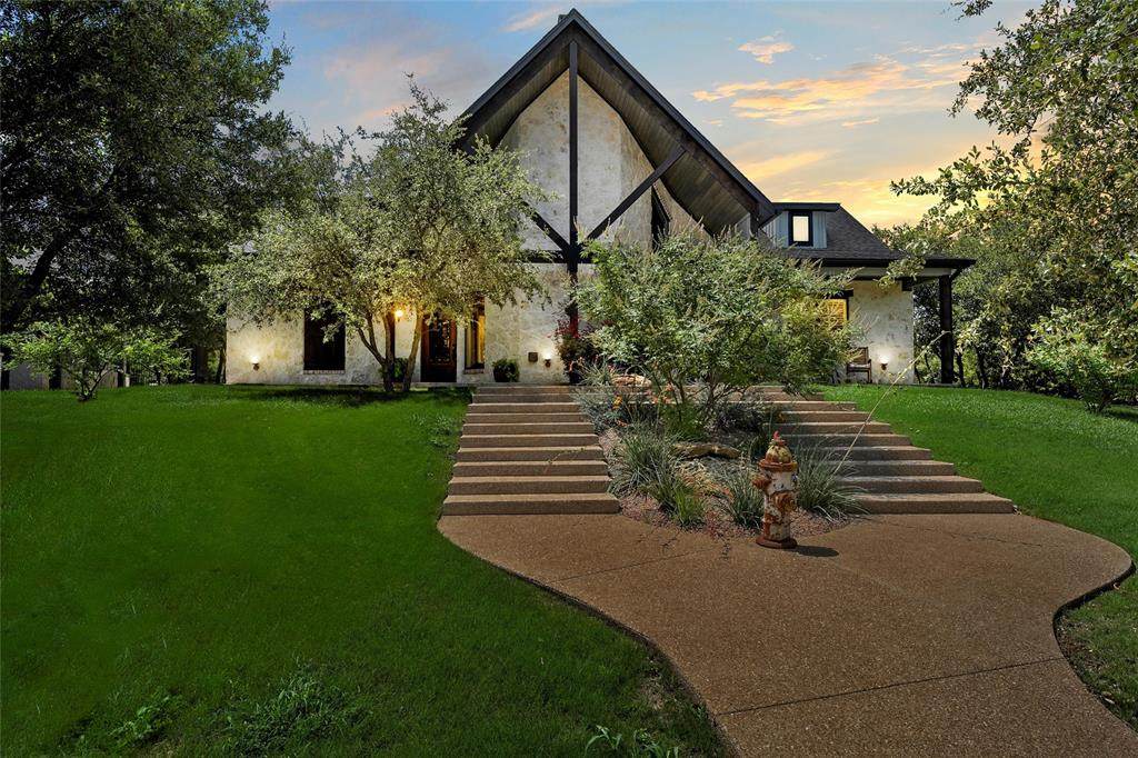 8029 North River Crossing - Photo 1