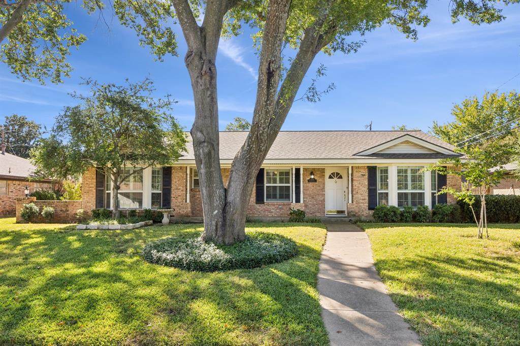 2105 Meadow Lane - Photo 1