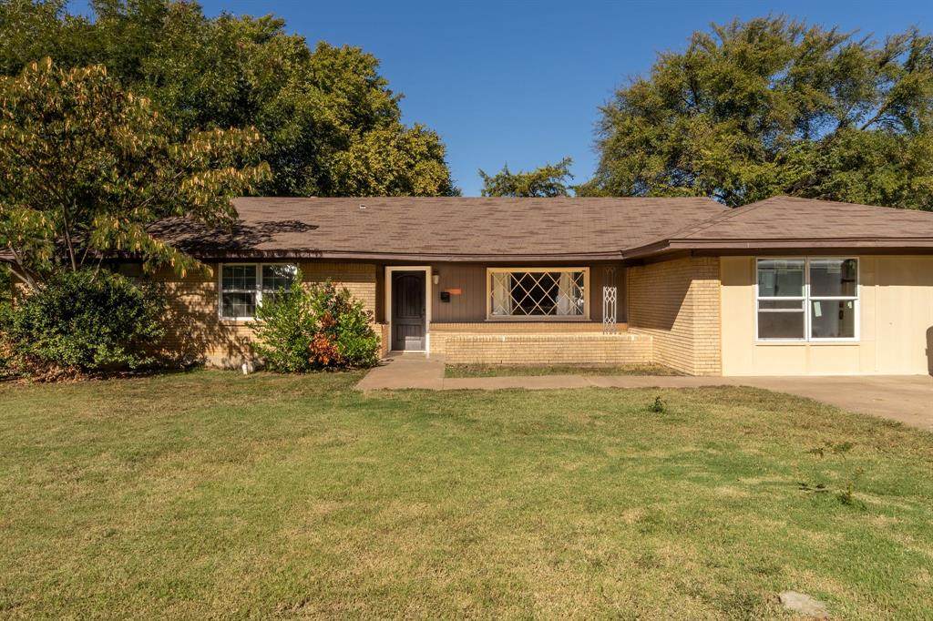 5720 Whitman Avenue - Photo 1