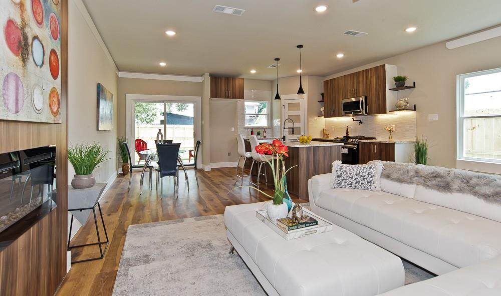 717 Sunset Avenue - Photo 1