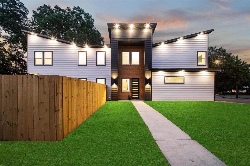 2503 Lawrence Street - Photo 1