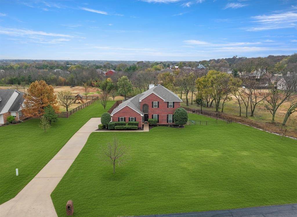 1915 Thornberry Drive - Photo 1