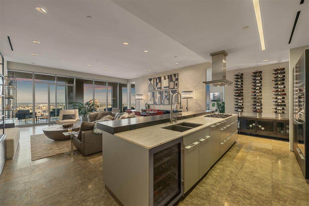 1717 Arts Plaza - Photo 1