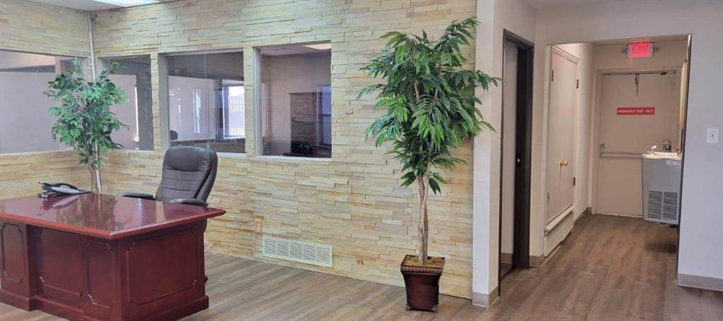 2030 Las Vegas Trail - Photo 1