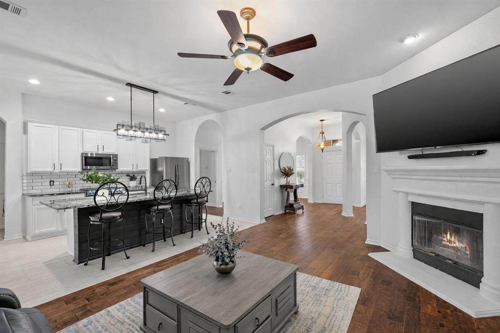 1011 Diane Street - Photo 1