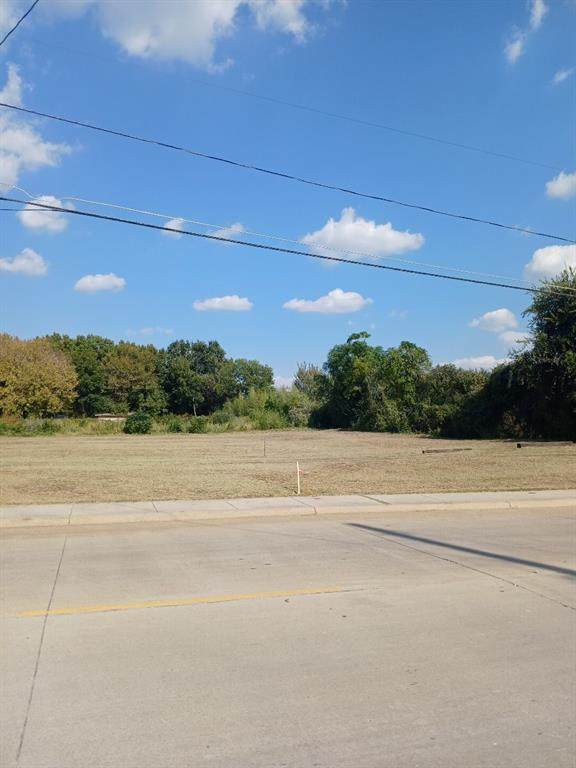 8318 Carbondale Street - Photo 1