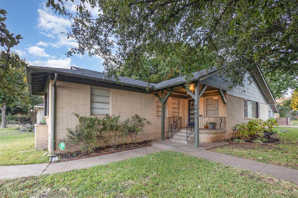 2403 Colorado Boulevard - Photo 1