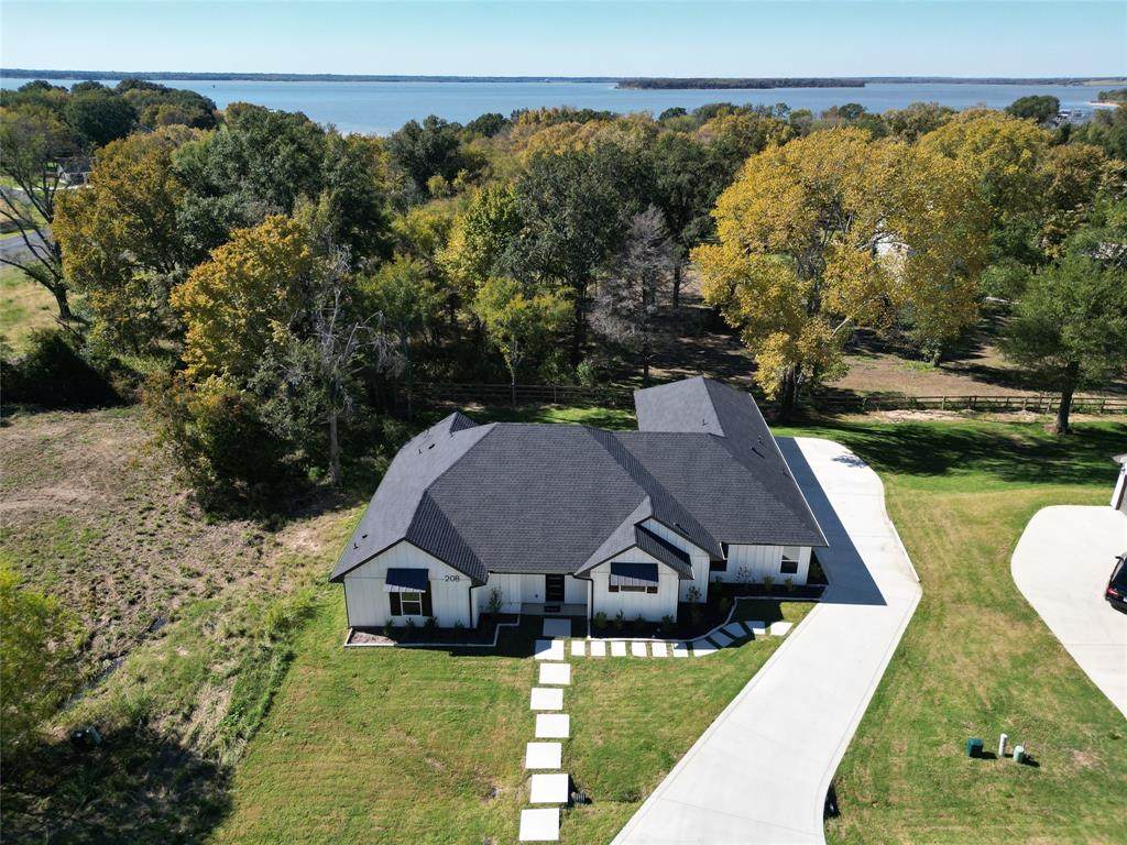 208 Splitrail Drive - Photo 1