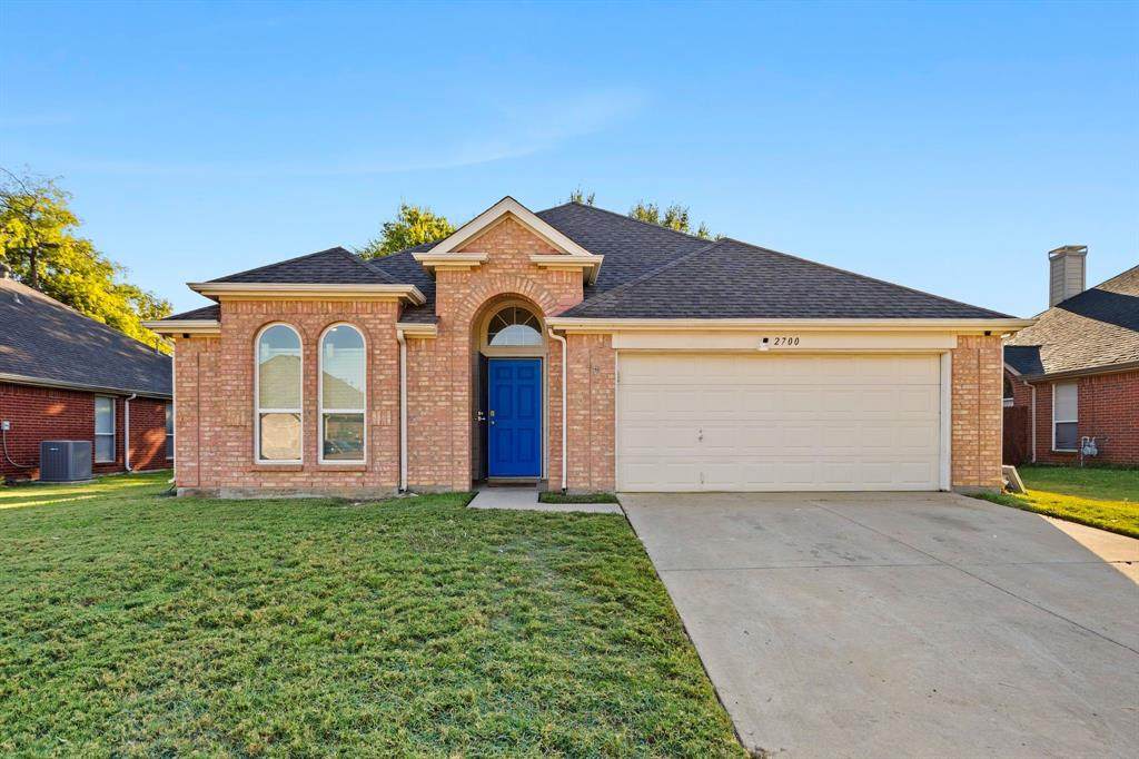 2700 Wandering Oak Drive - Photo 1