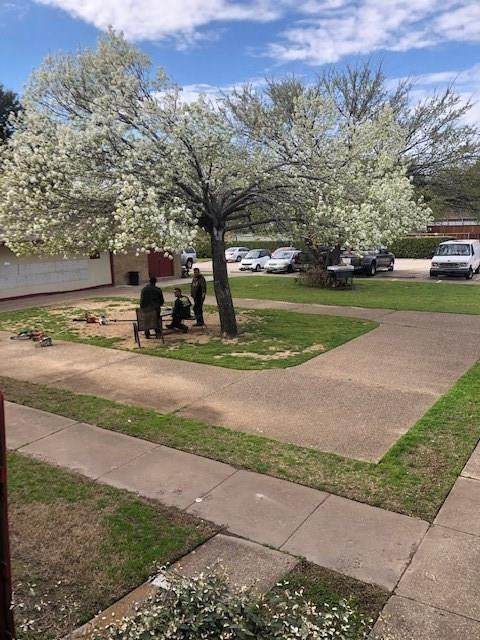 919 Weatherred Drive - Photo 1