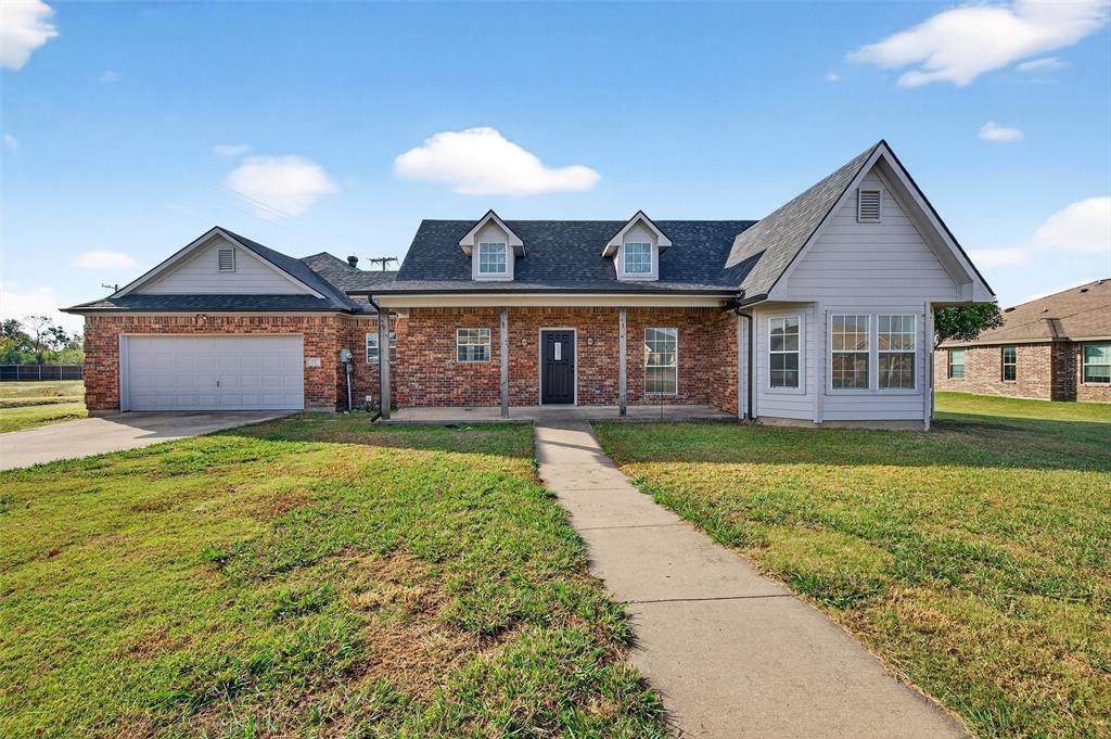 501 Harris Street - Photo 1