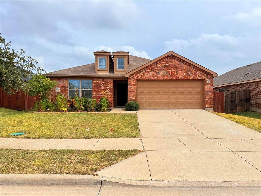 2106 Danibelle Drive - Photo 1