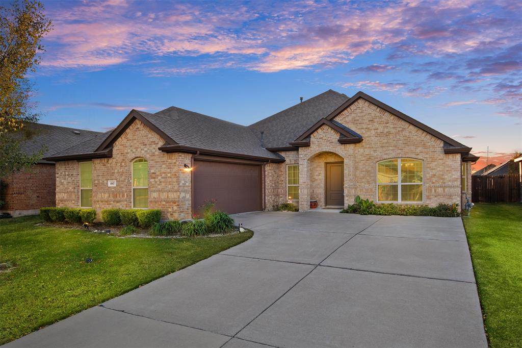 217 Watson Street - Photo 1