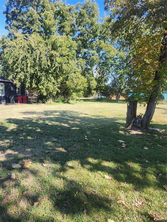 811 East Street - Photo 1