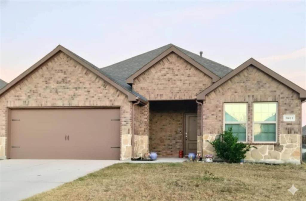 1611 Pioneer Meadow Drive - Photo 1