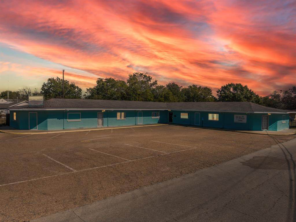 4306 Memorial Drive - Photo 1