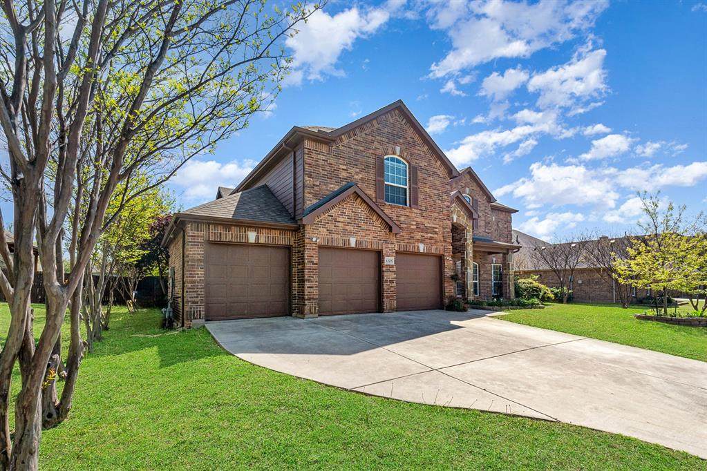 1325 Bateman Lane - Photo 1