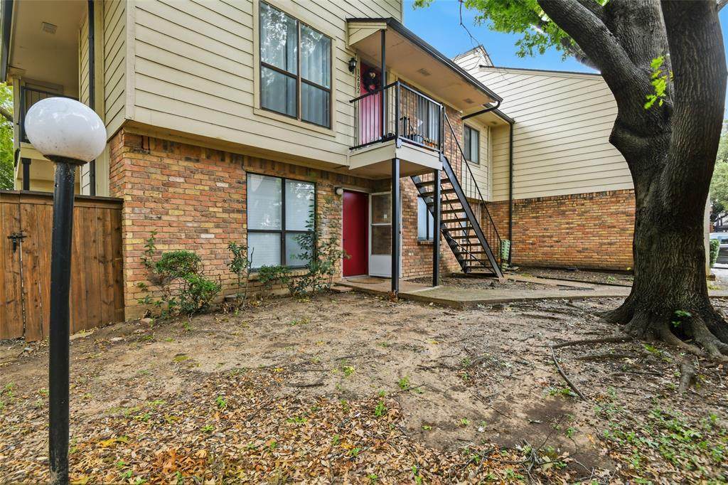 6646 Lovers - Photo 1